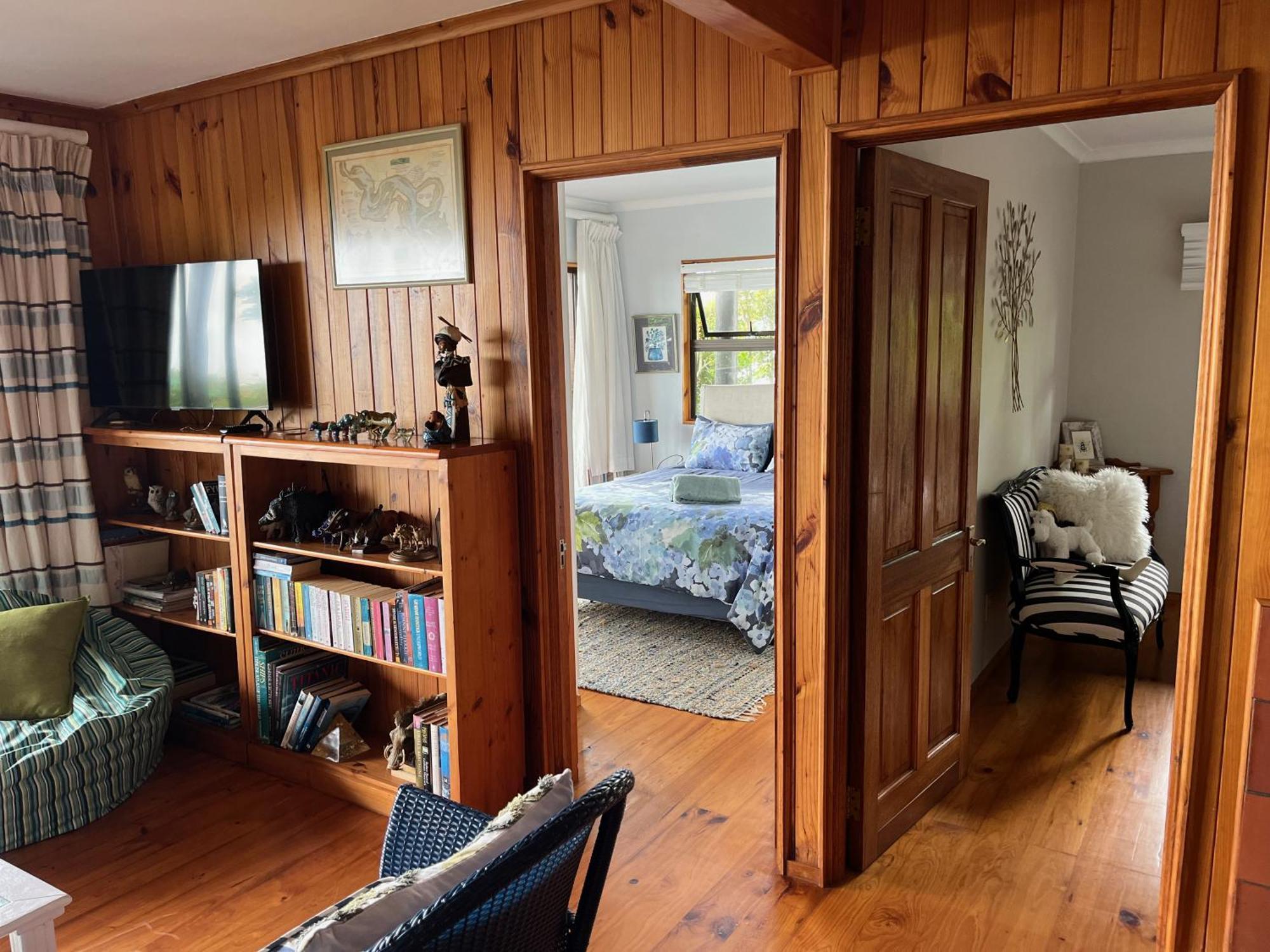 Peaceful Guest Suite With Balcony Views And Garden Setting Brenton-on-Sea Bagian luar foto
