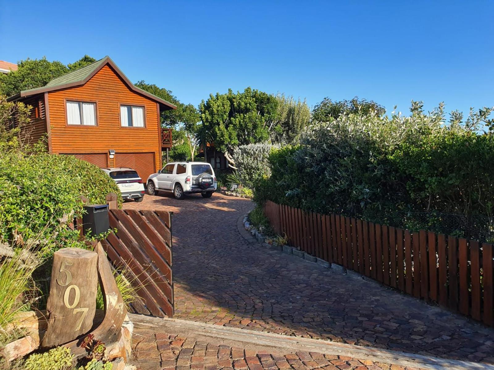 Peaceful Guest Suite With Balcony Views And Garden Setting Brenton-on-Sea Bagian luar foto