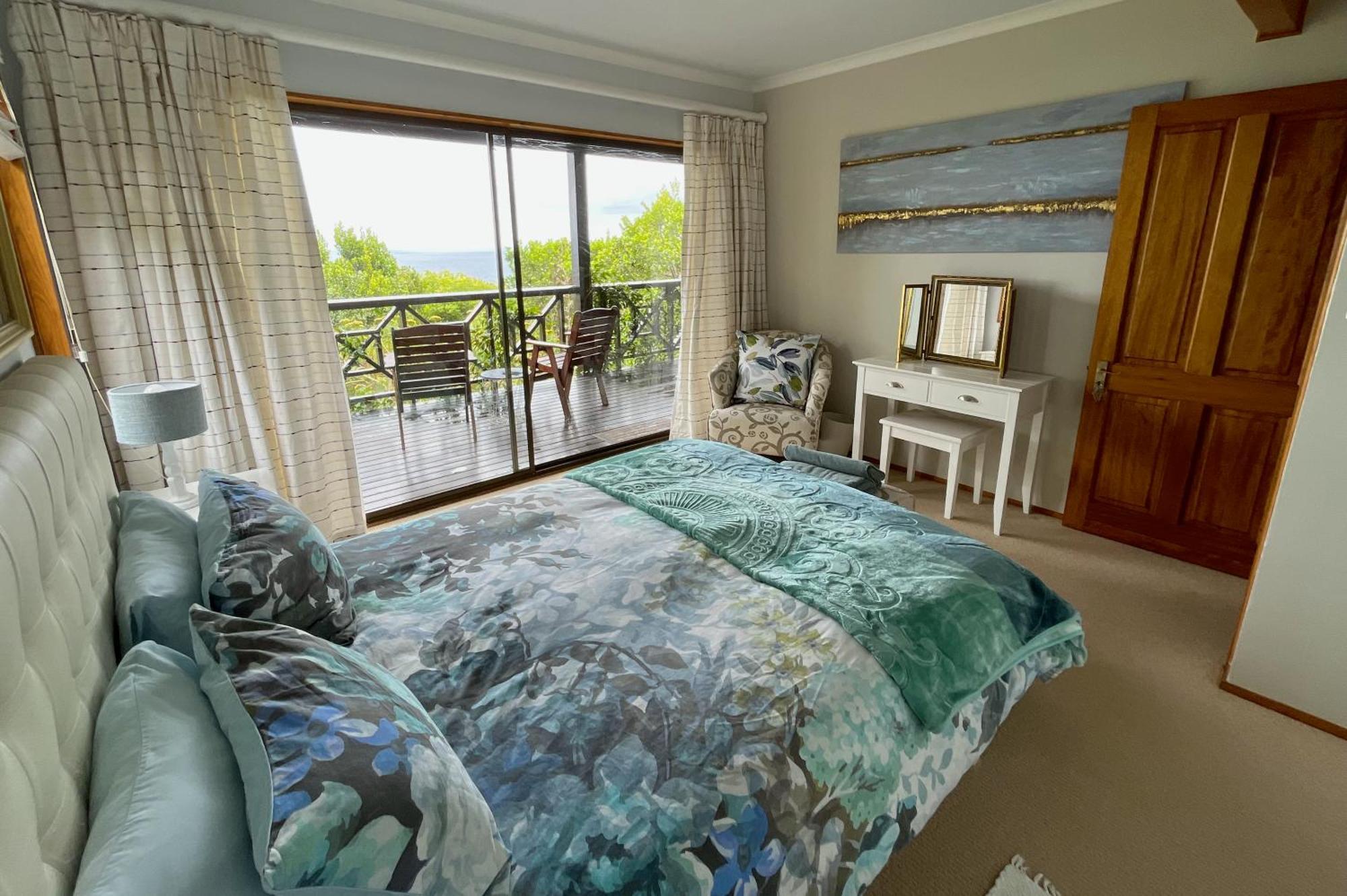 Peaceful Guest Suite With Balcony Views And Garden Setting Brenton-on-Sea Bagian luar foto