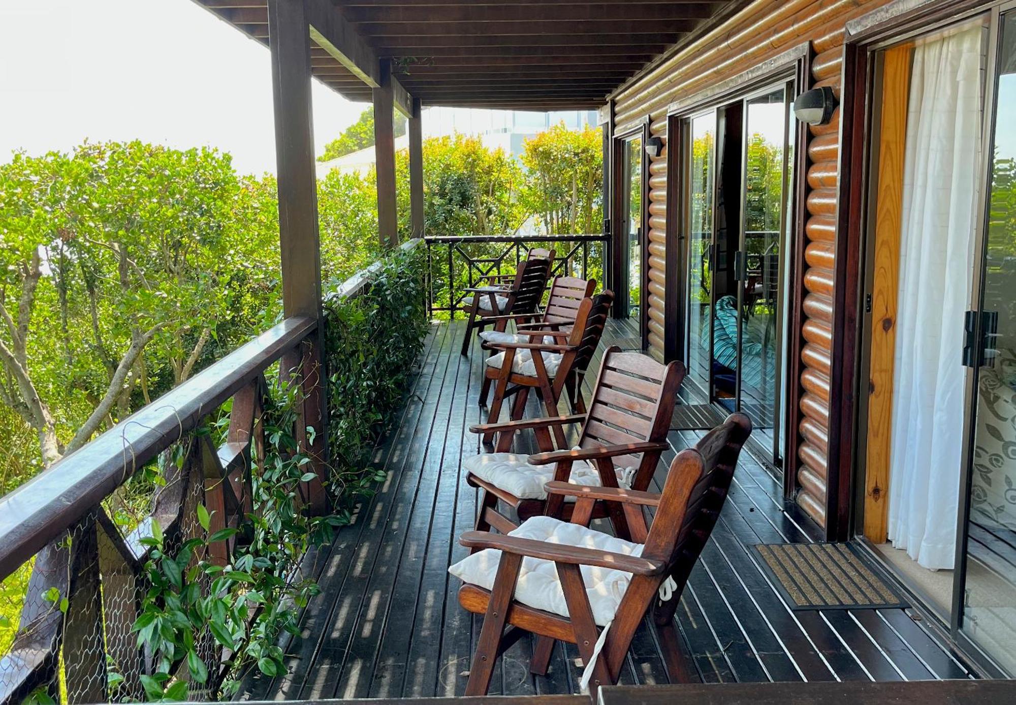 Peaceful Guest Suite With Balcony Views And Garden Setting Brenton-on-Sea Bagian luar foto