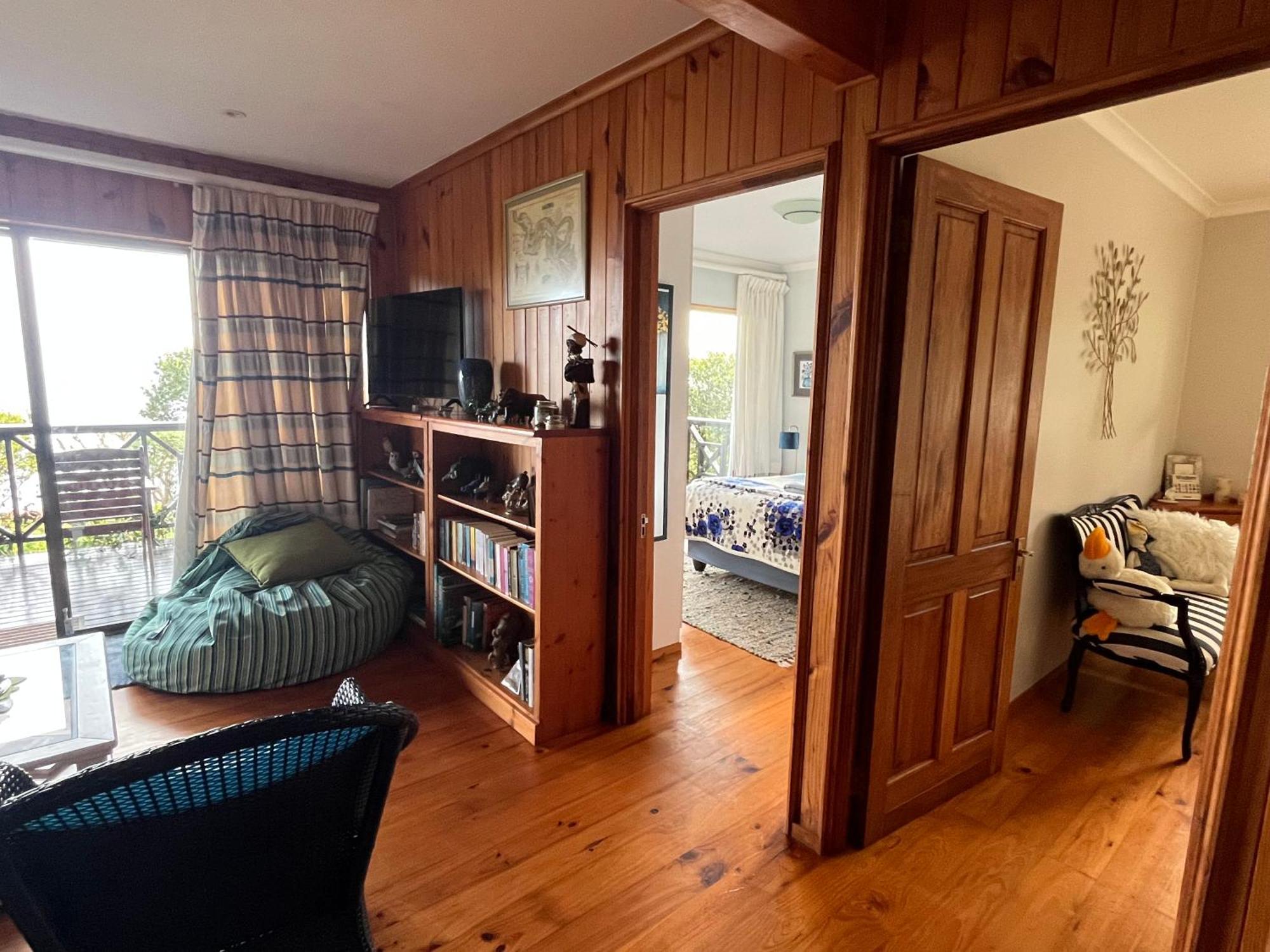 Peaceful Guest Suite With Balcony Views And Garden Setting Brenton-on-Sea Bagian luar foto